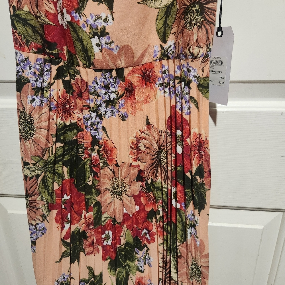 Leith pleated floral midi dress Medium NEW Wedding Guest Party Cocktail - Picture 6 of 7